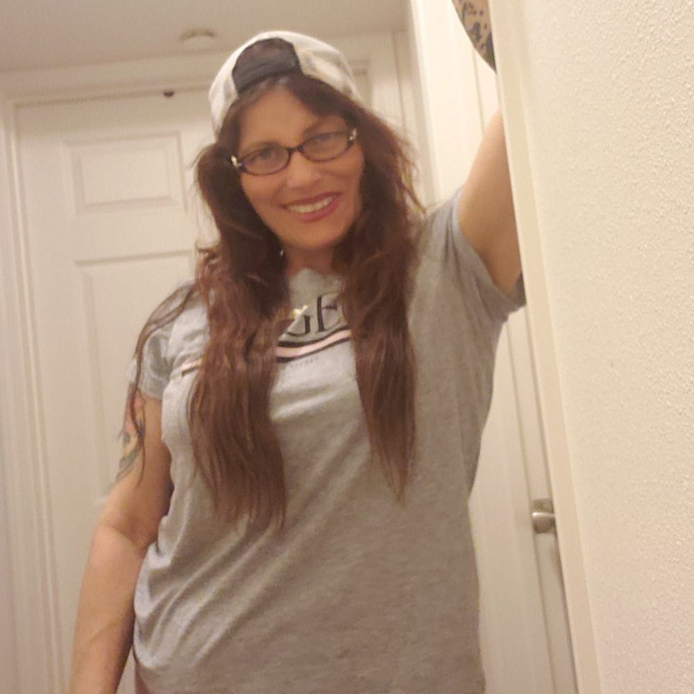 Meet your Posher, Amaryllis